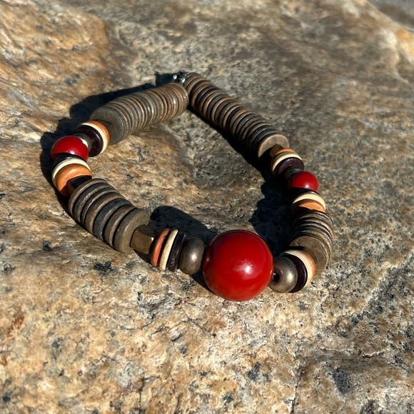 Vintage Wooden Necklace 18” - Picture 3 of 4